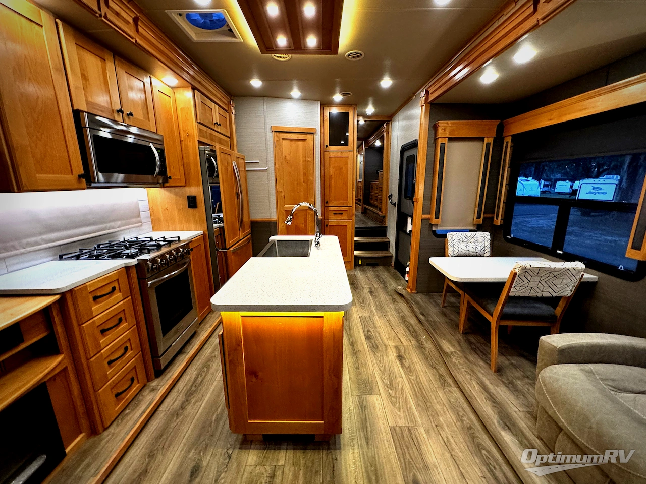 2021 VanLeigh Vilano 369FB Photo 5