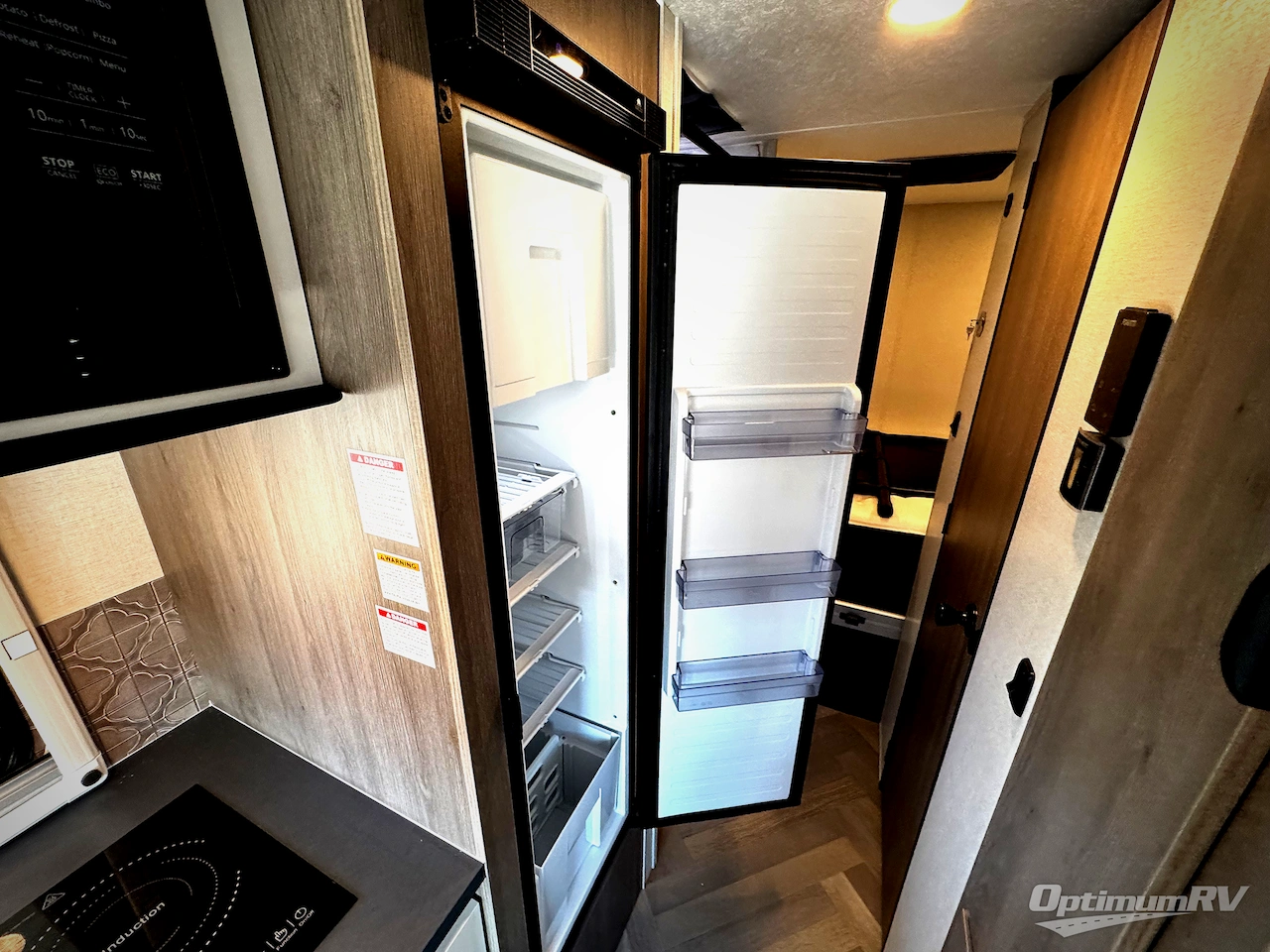 2025 Coachmen Cross Trail EV 20XG Photo 11