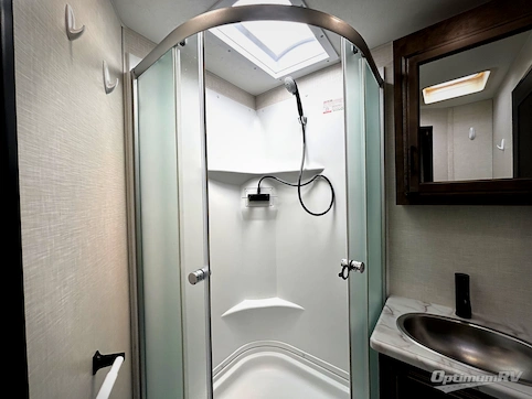 2023 Venture SportTrek ST251VFK RV Photo 4