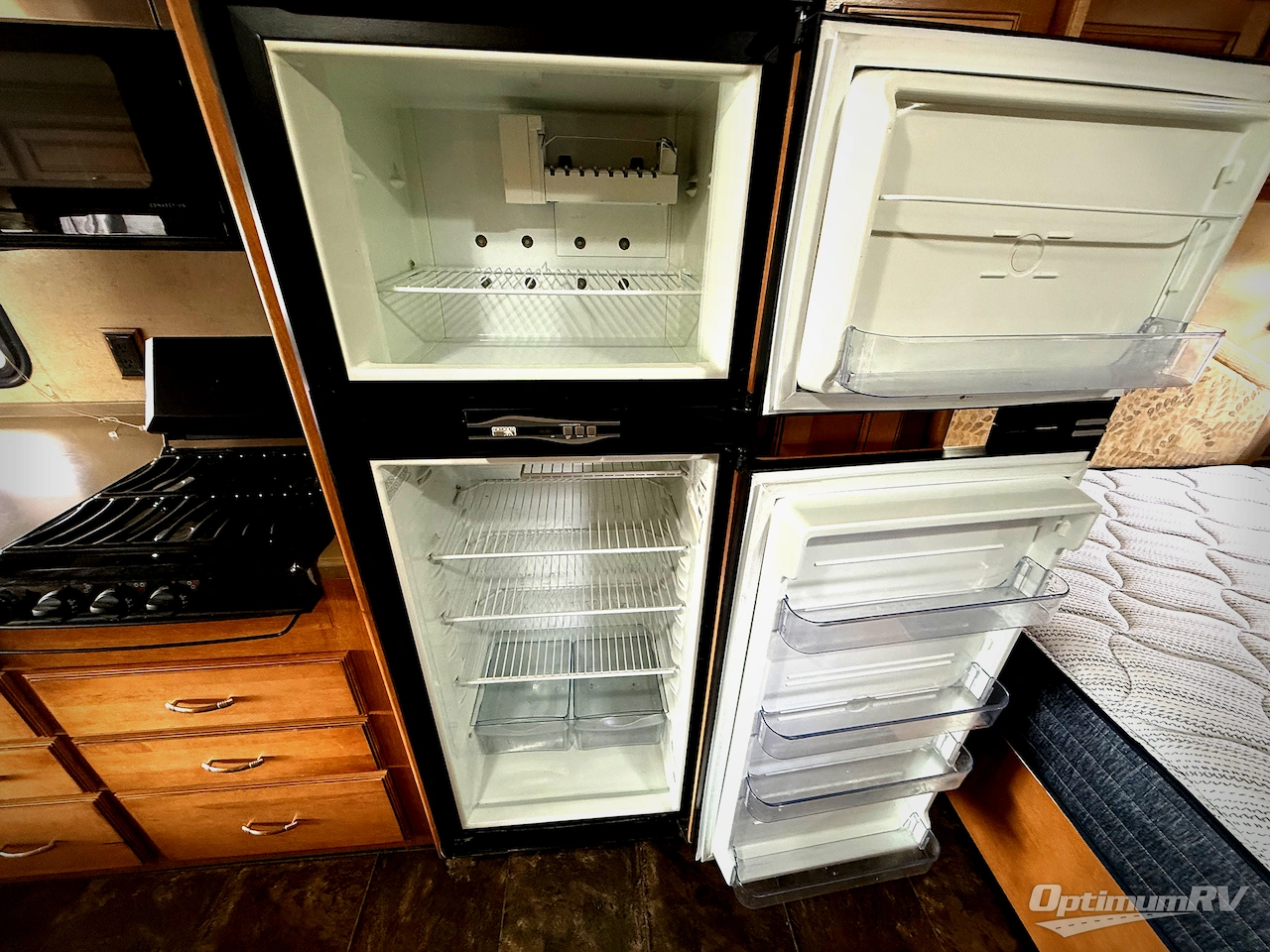 2013 Itasca Sunova 30A Photo 14