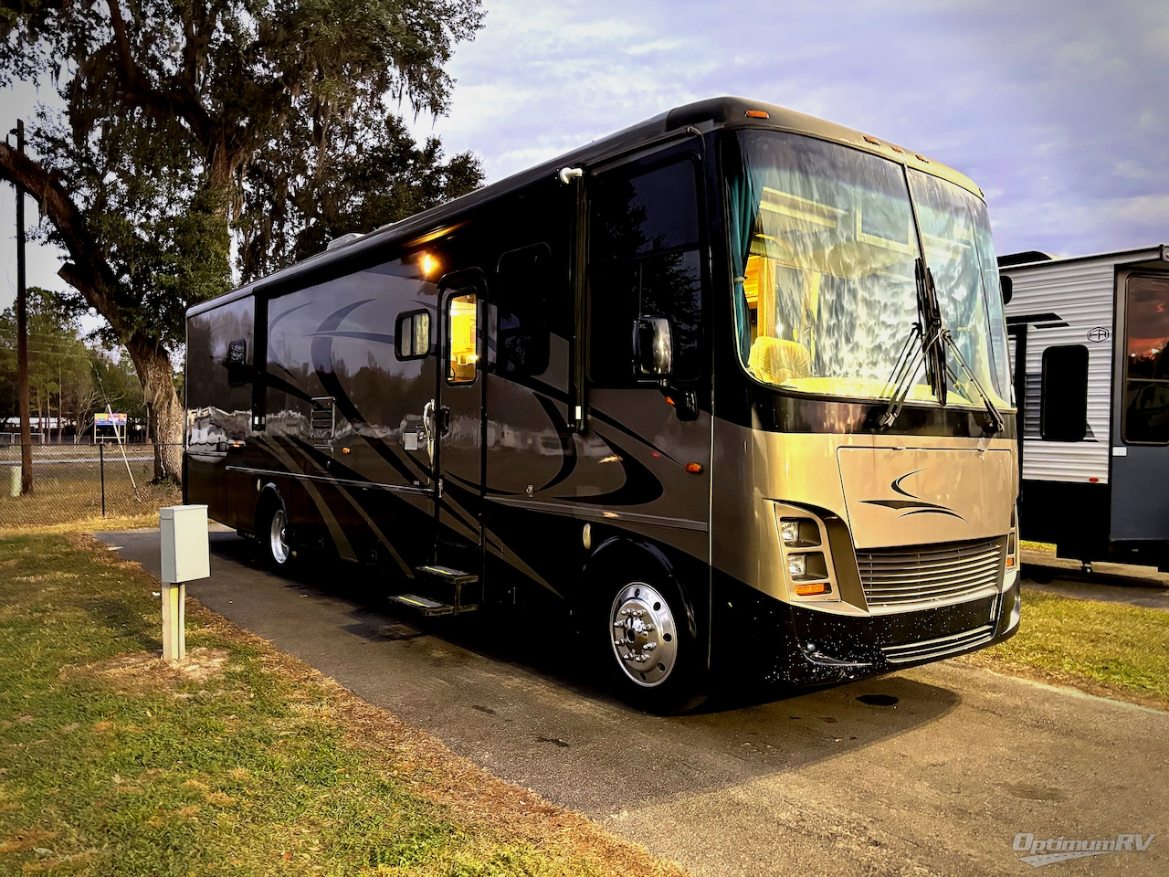 2007 Newmar Kountry Star KSCA 3762 Photo 1