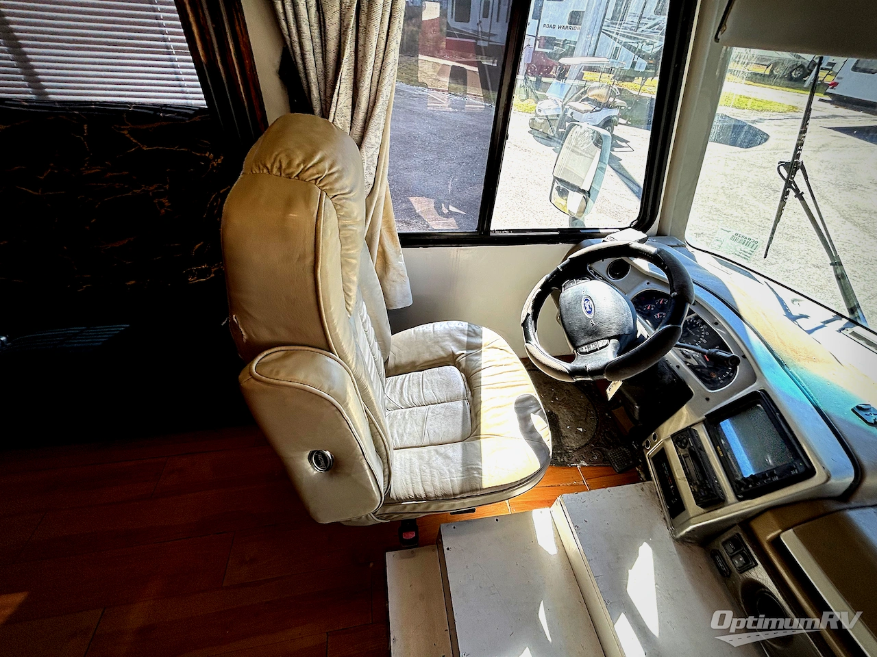 2002 Fleetwood Southwind 32v Photo 7