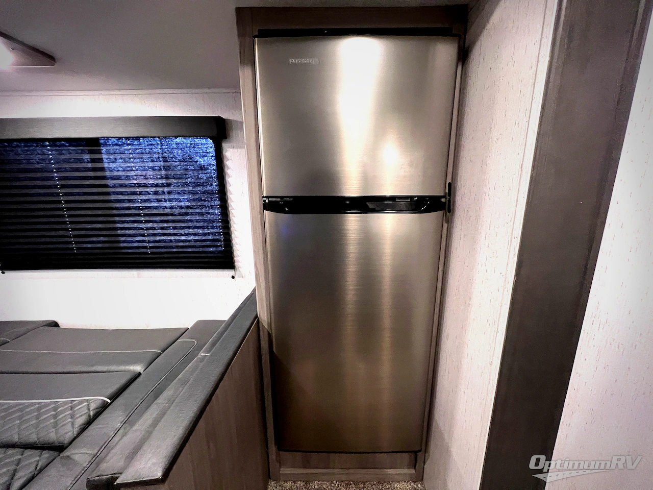 2022 Dutchmen Coleman Lantern Series 242BH Photo 22