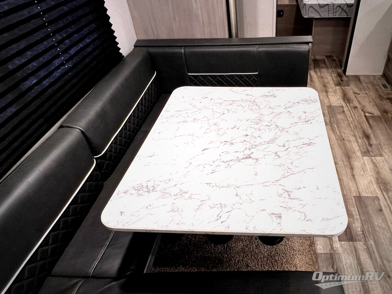 2022 Dutchmen Coleman Lantern Series 242BH Photo 19