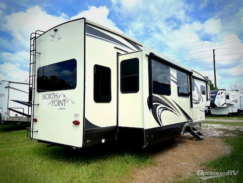 2019 Jayco North Point 377RLBH RV Photo 2