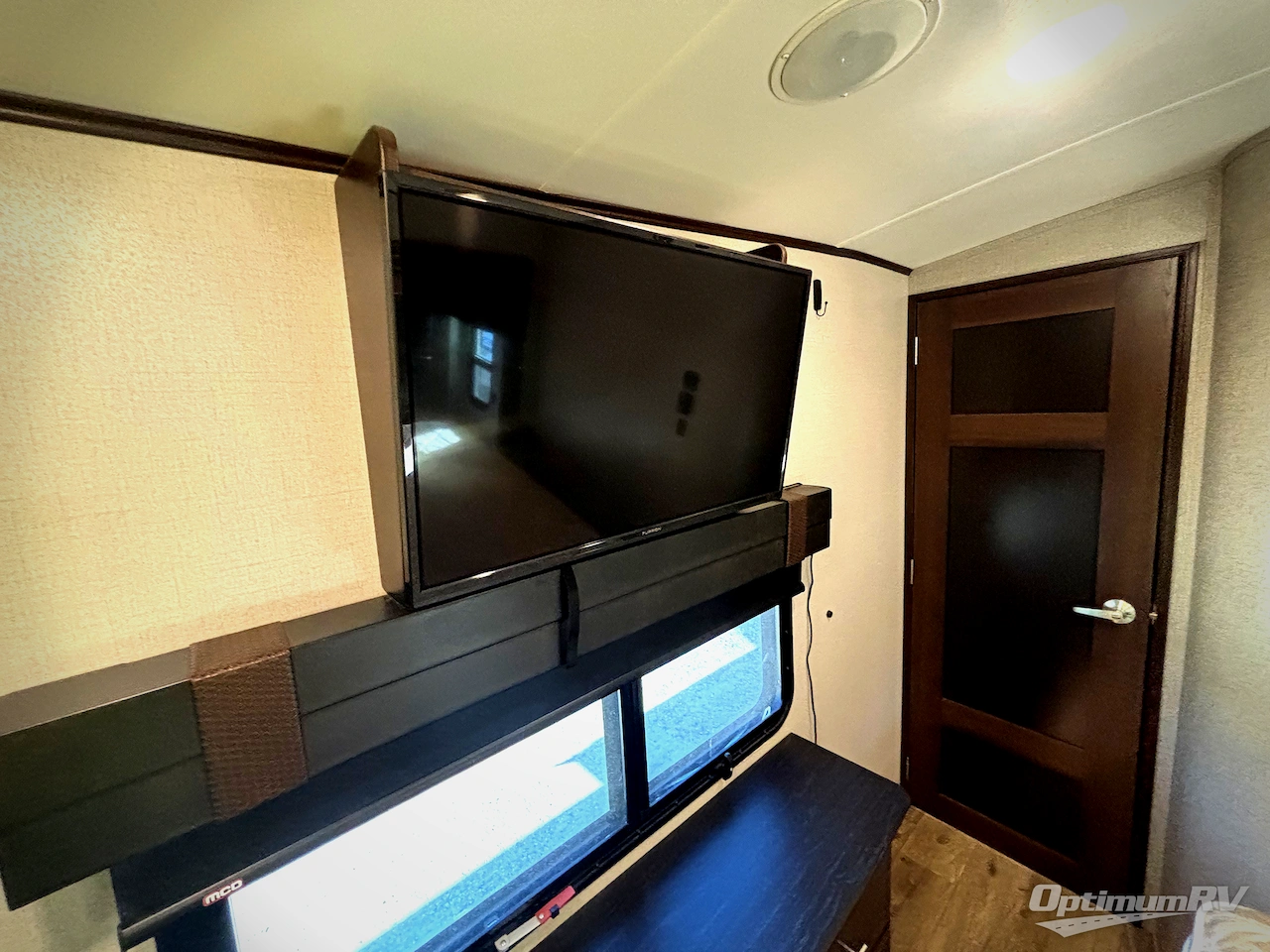 2019 Jayco North Point 377RLBH Photo 35