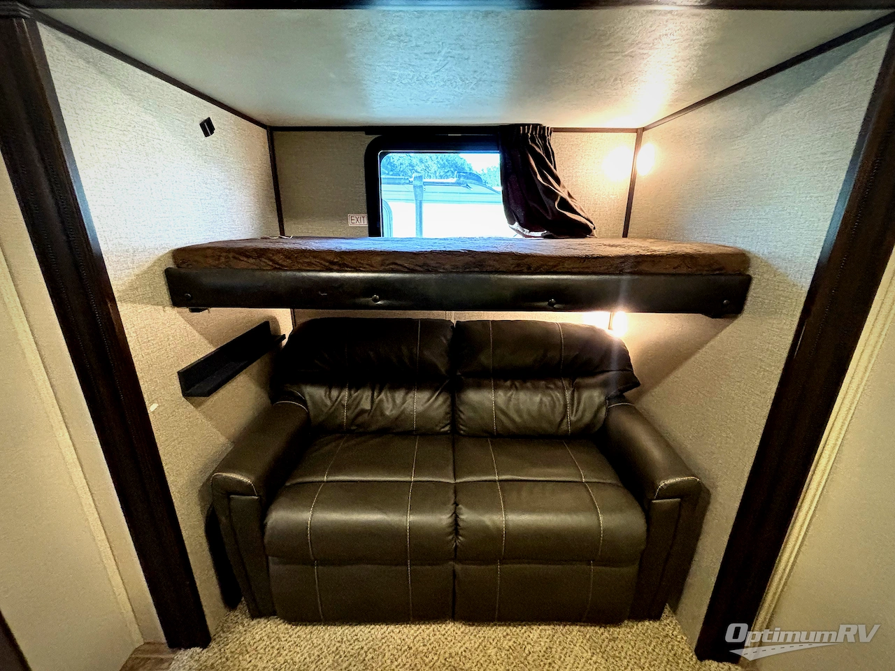 2019 Jayco North Point 377RLBH Photo 39