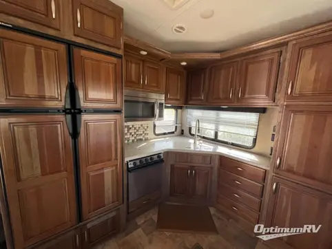 2015 Keystone Montana 293RK RV Photo 2