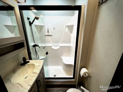 2022 Keystone Montana High Country 377FL RV Photo 3