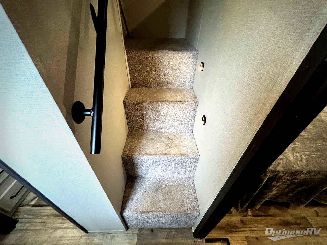 2022 Keystone Montana High Country 377FL Photo 19