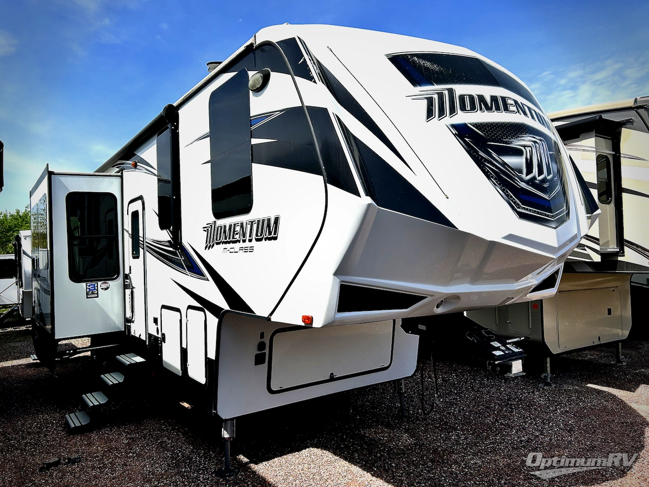 2018 Grand Design Momentum M-Class 350M Photo 1