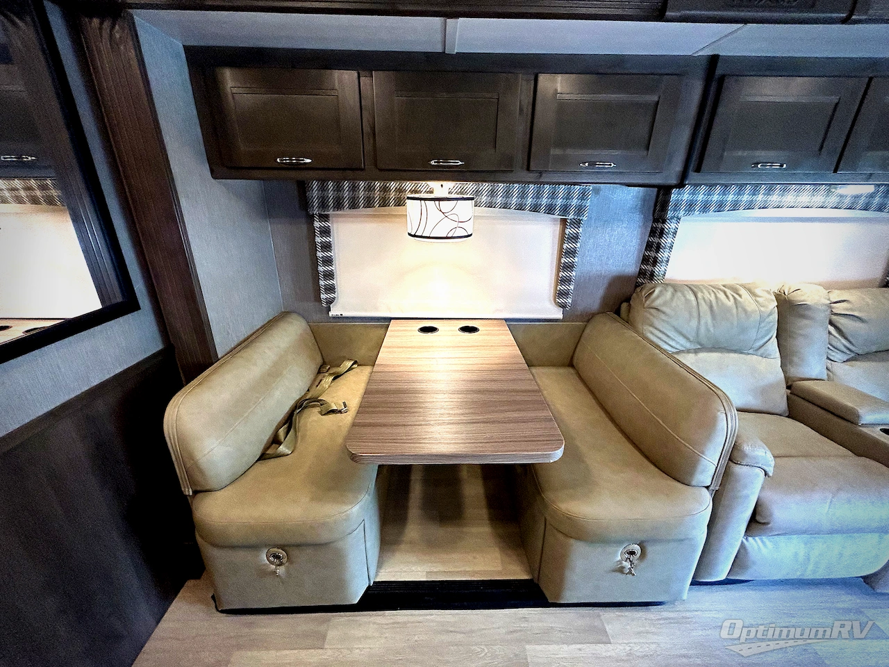 2022 NeXus Wraith 35W Photo 16