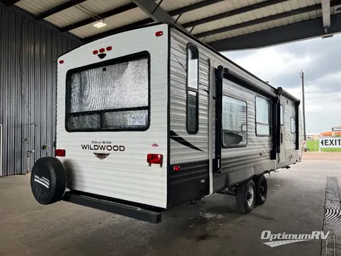 2019 Forest River Wildwood 27REI RV Photo 2