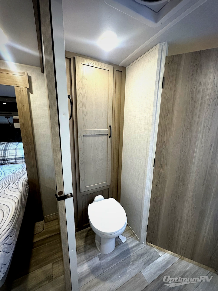 2024 Forest River Rockwood Mini Lite 2516S Photo 13