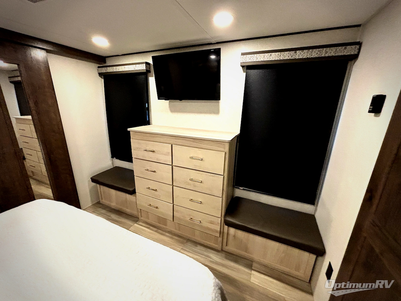 2022 Alliance Paradigm 340RL Photo 10