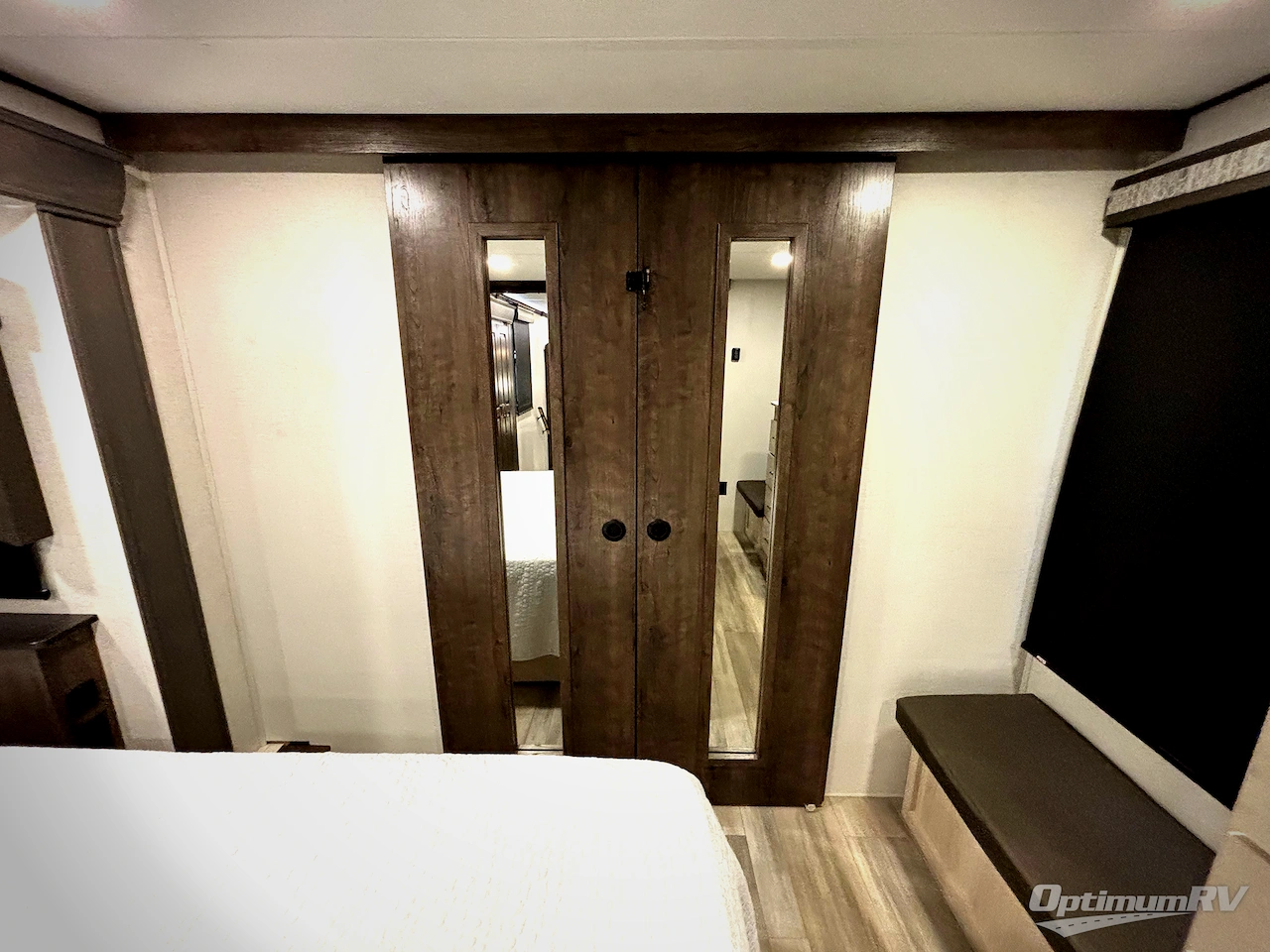 2022 Alliance Paradigm 340RL Photo 11