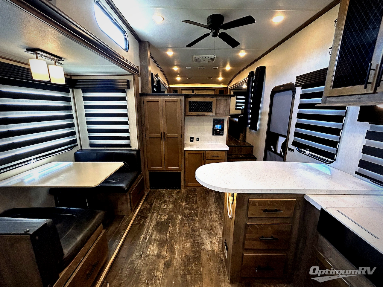 2021 Forest River Sabre 37FLL Photo 4