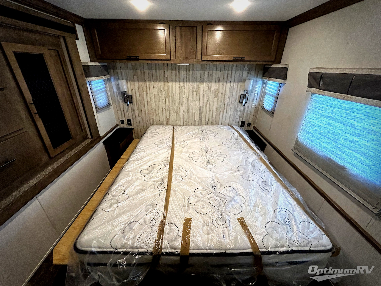 2021 Forest River Sabre 37FLL Photo 24