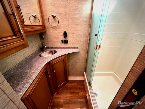 2016 Newmar Canyon Star 3914 RV Photo 3