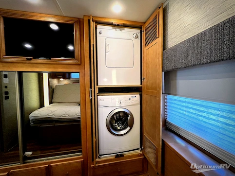 2016 Newmar Canyon Star 3914 RV Photo 4