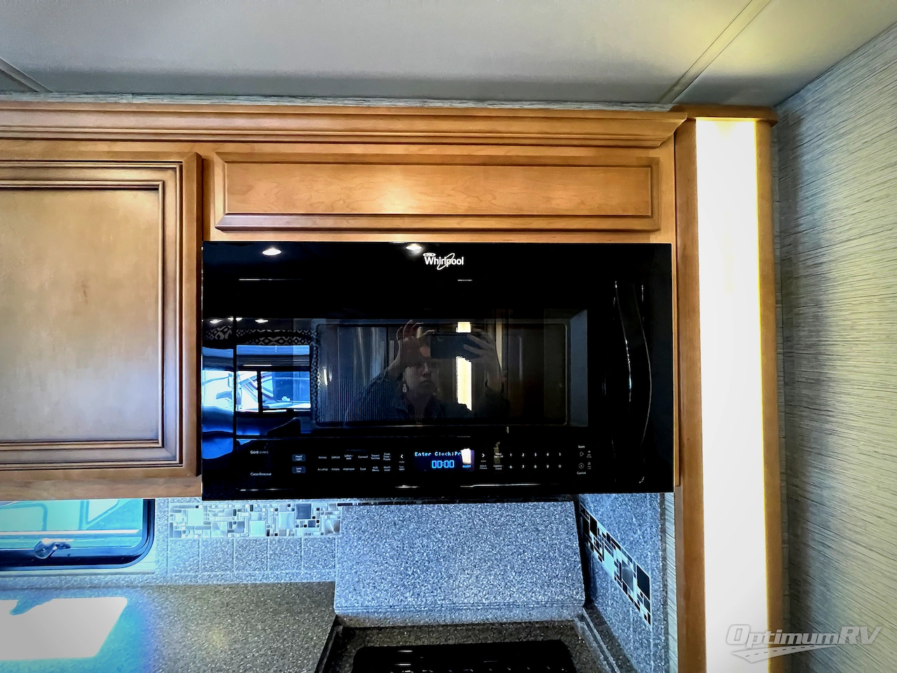 2016 Newmar Canyon Star 3914 Photo 18