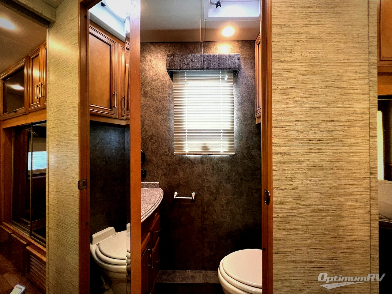 2016 Newmar Canyon Star 3914 Photo 24