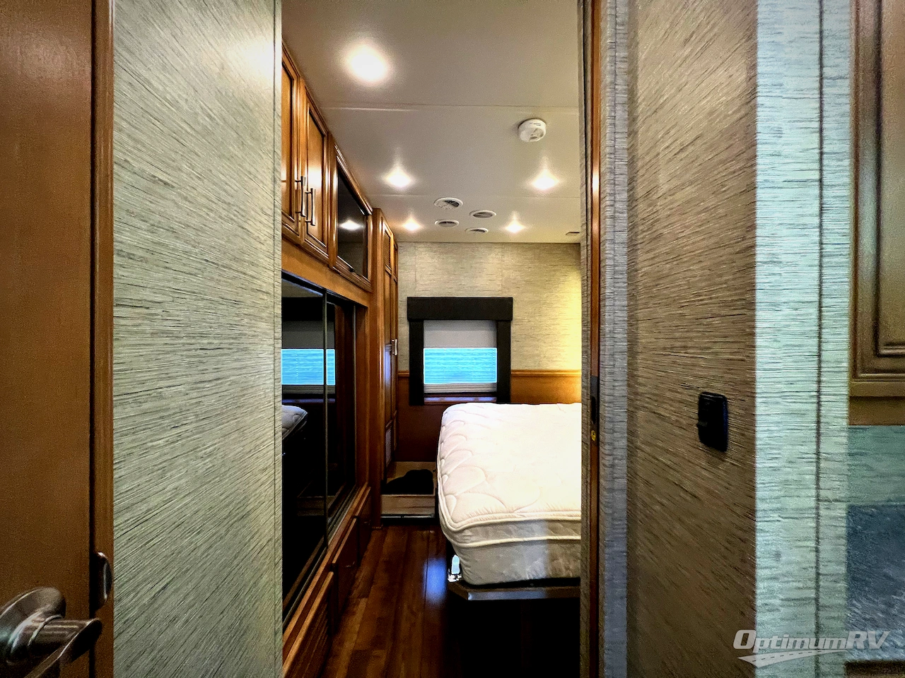 2016 Newmar Canyon Star 3914 Photo 27