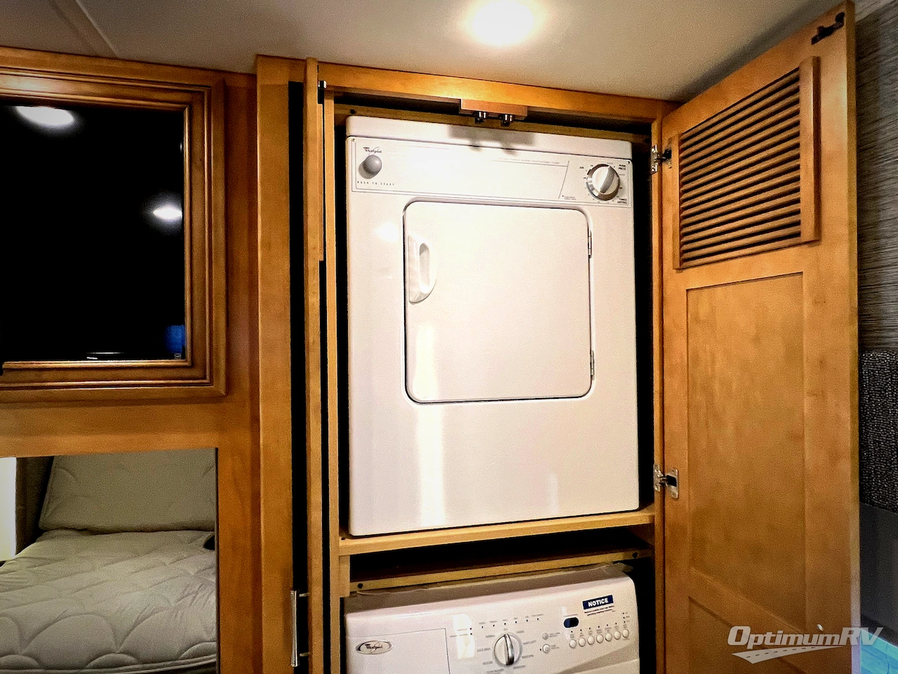2016 Newmar Canyon Star 3914 Photo 32