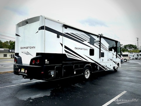 2023 Forest River Georgetown 5 Series 36B5 RV Photo 3