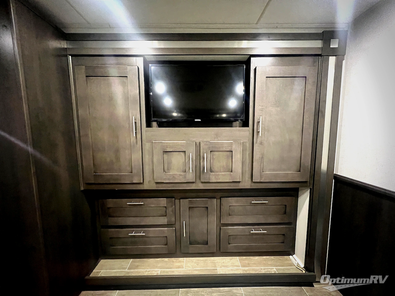 2023 Forest River Georgetown 5 Series 36B5 Photo 10