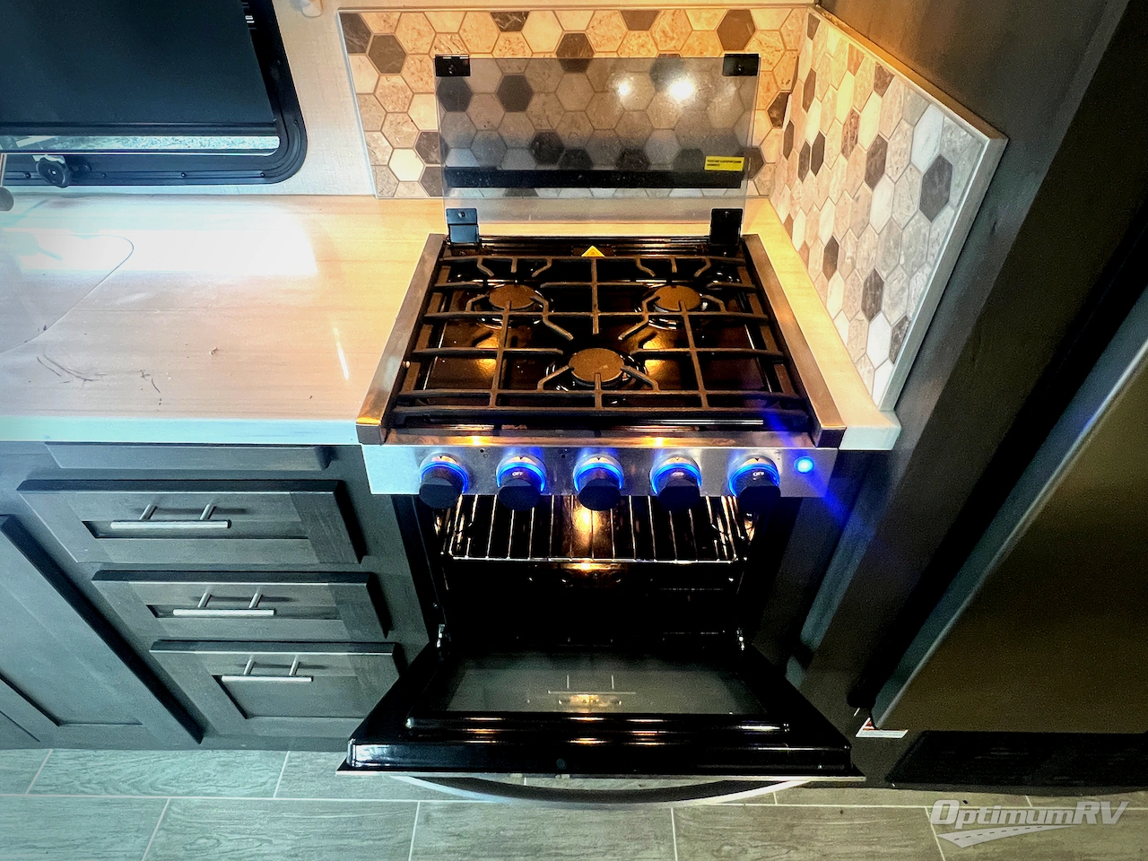 2023 Forest River Georgetown 5 Series 36B5 Photo 22