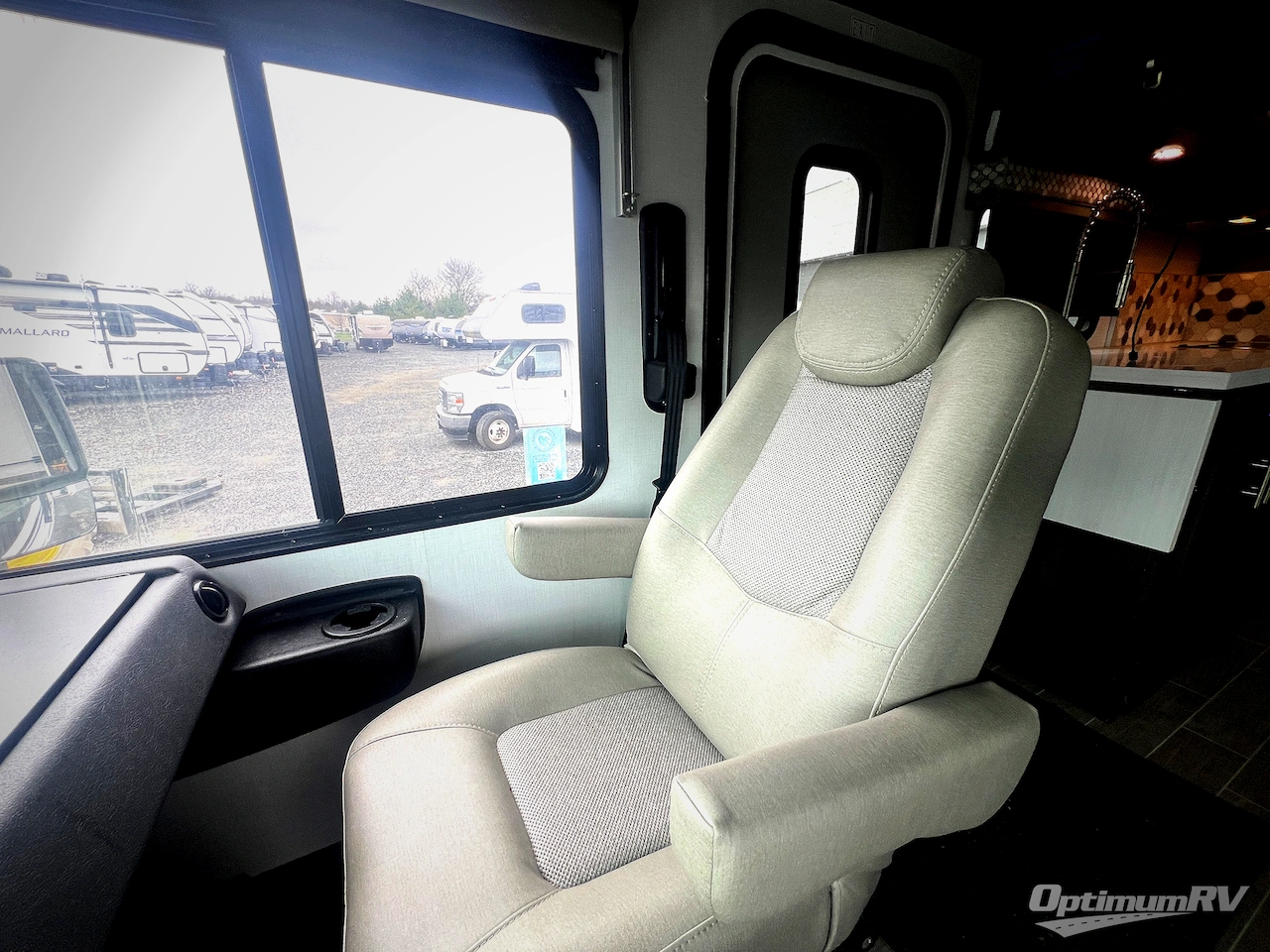 2023 Forest River Georgetown 5 Series 36B5 Photo 29