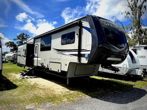 Used 2021 Keystone Sprinter Limited 3570LFT Featured Photo