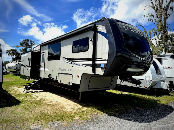 2021 Keystone Sprinter Limited 3570LFT RV Photo 1