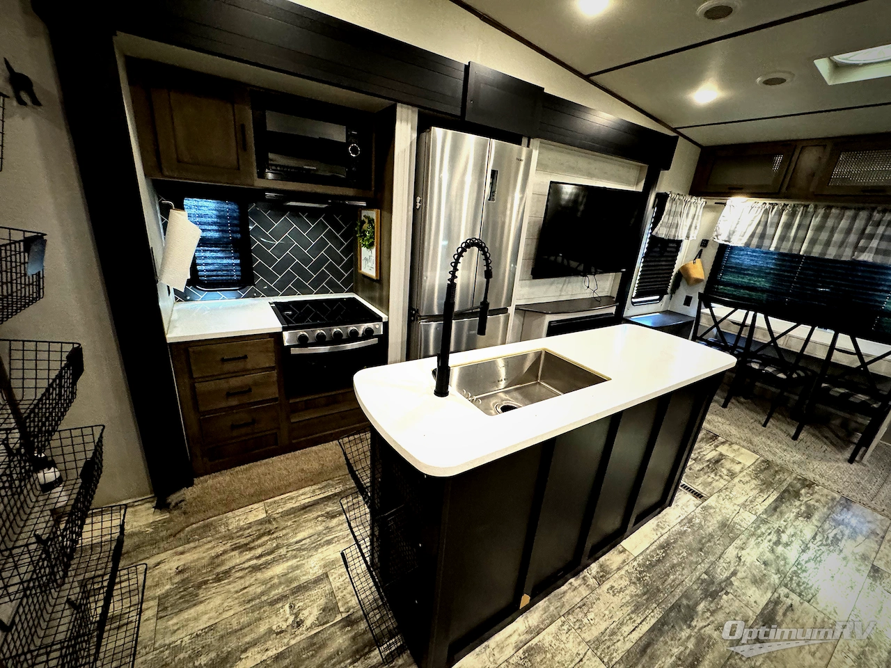 2021 Keystone Sprinter Limited 3570LFT Photo 18