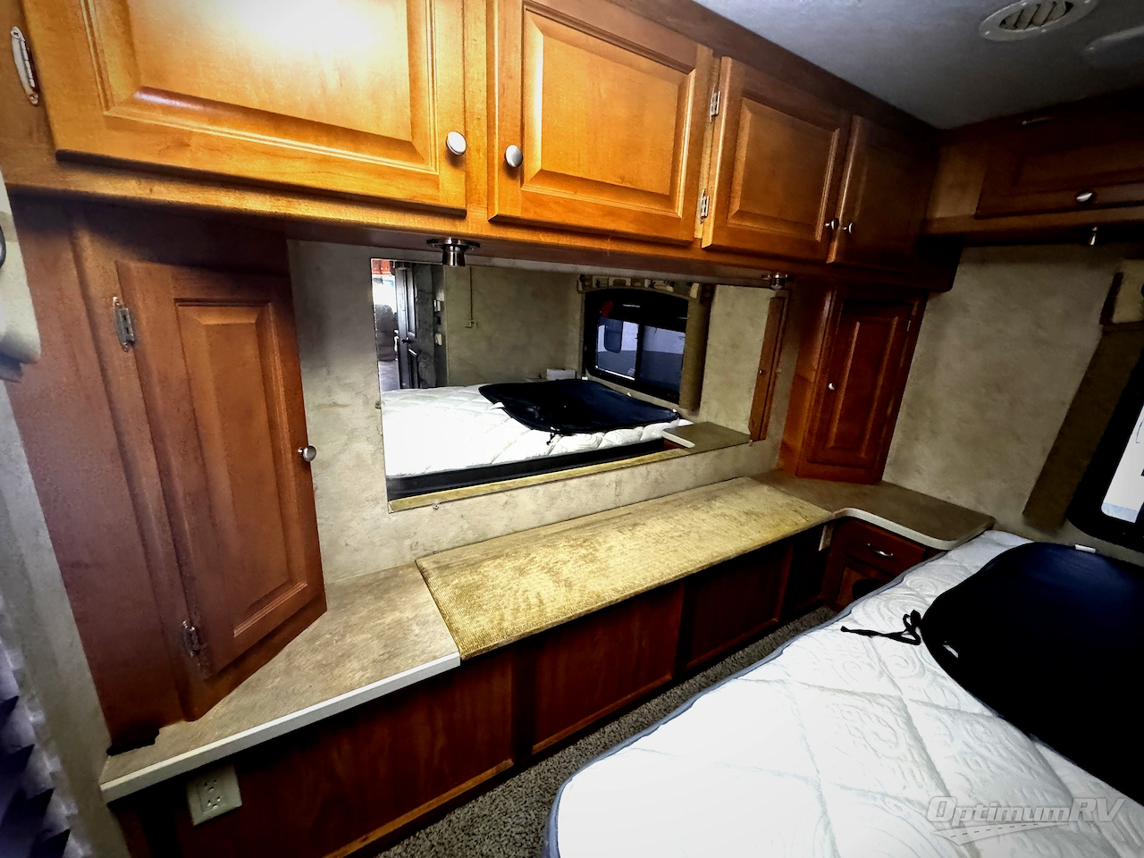 2007 Gulf Stream Crescendo 378 FRED Photo 21