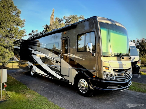 Used 2021 Fleetwood Southwind 37F Featured Photo