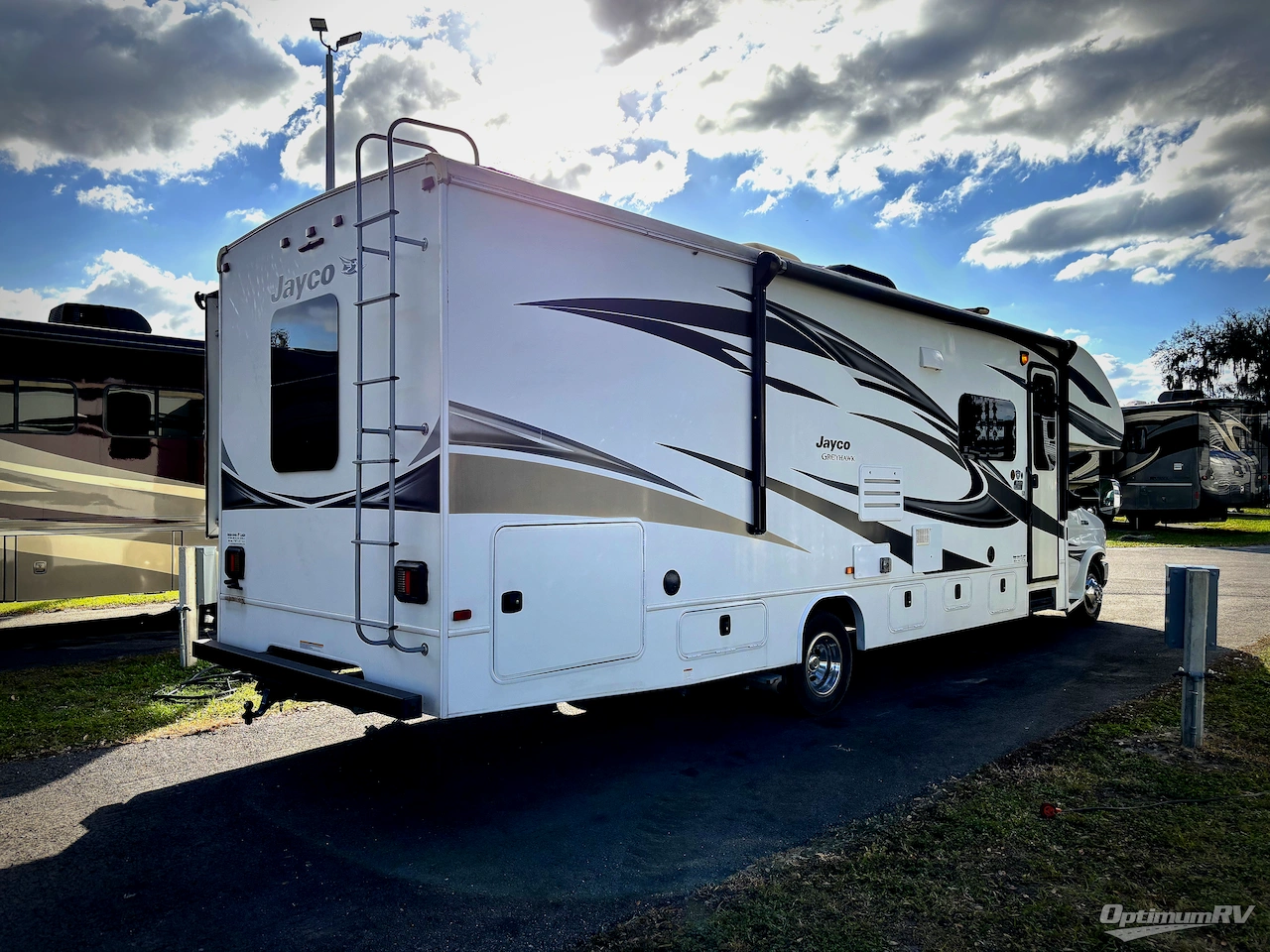 2019 Jayco Greyhawk Prestige 31FSP Photo 2