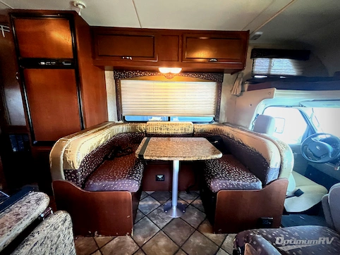 2013 Thor FREEDOM ELITE 23U RV Photo 2