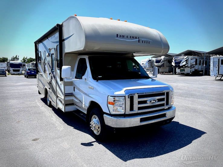 2013 Thor FREEDOM ELITE 23U RV Photo 1