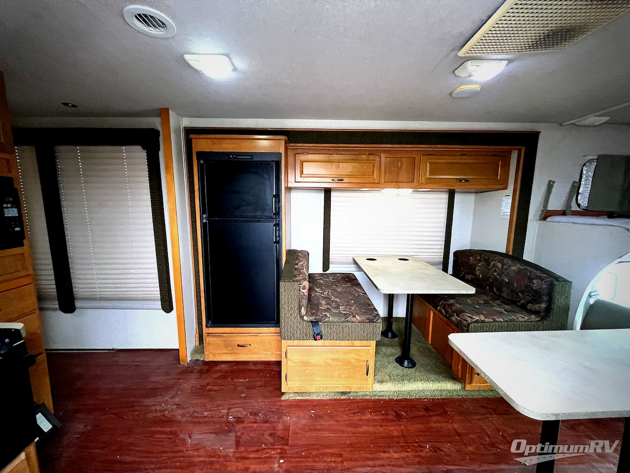 2005 Fleetwood Tioga 31M Photo 5