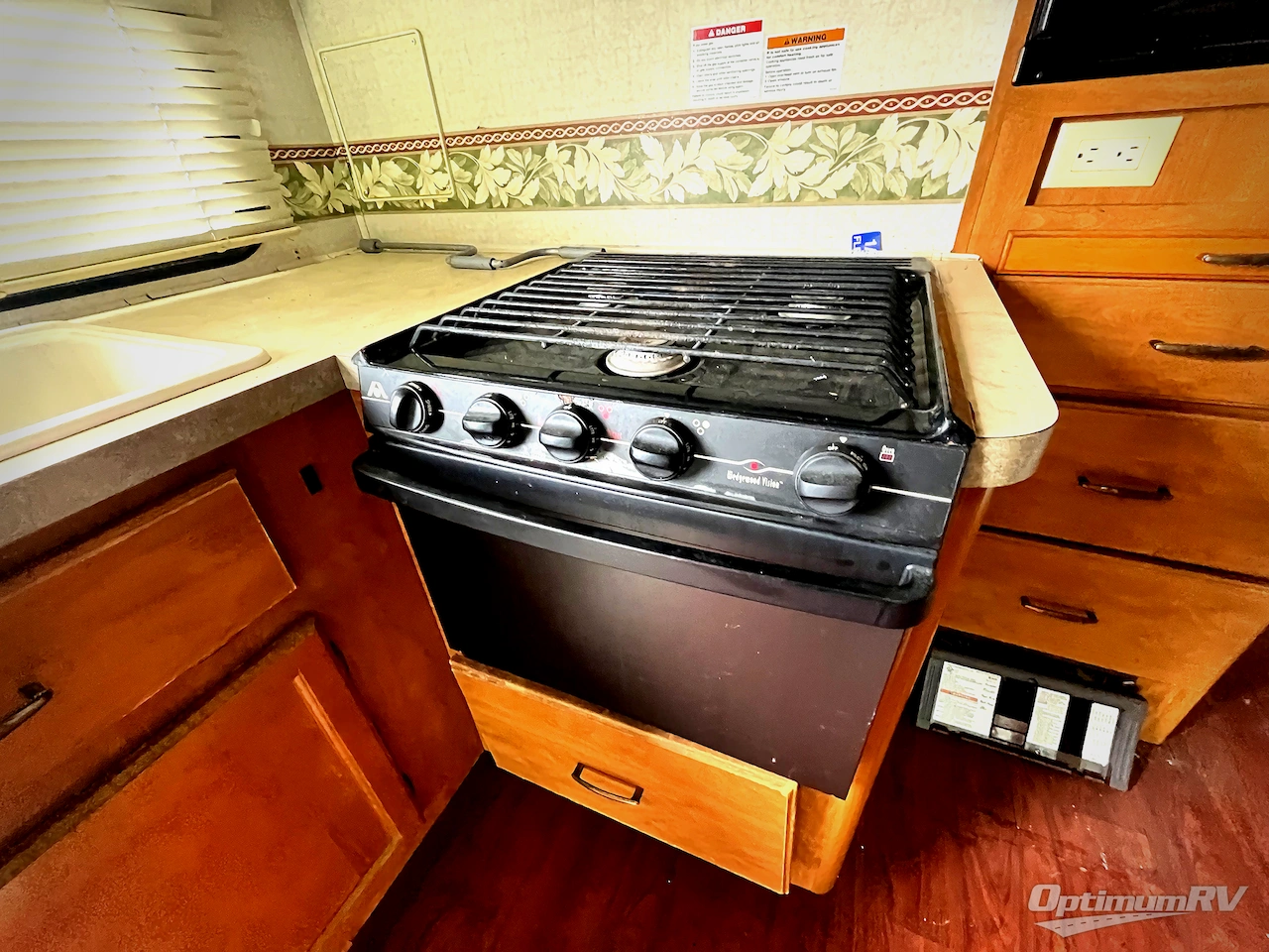 2005 Fleetwood Tioga 31M Photo 17