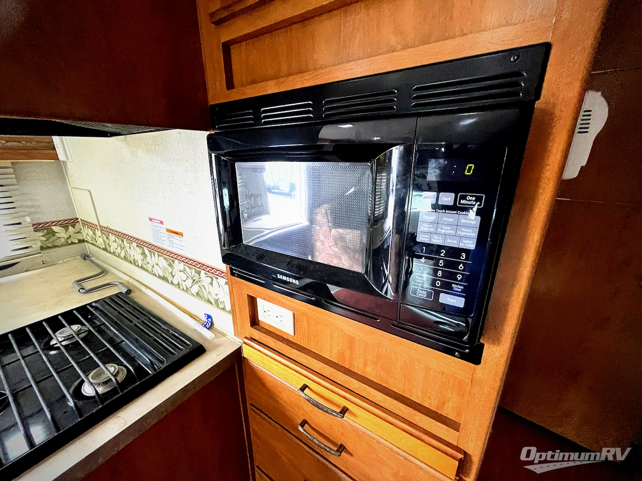 2005 Fleetwood Tioga 31M Photo 19
