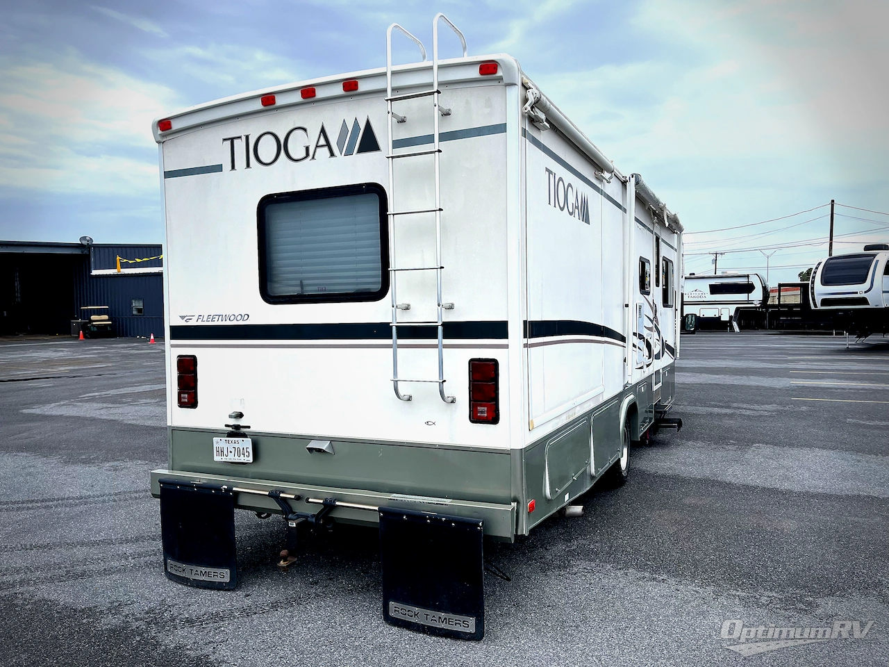 2005 Fleetwood Tioga 31M Photo 3