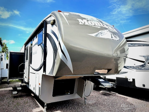 Used 2013 Keystone Montana High Country 325RL Featured Photo