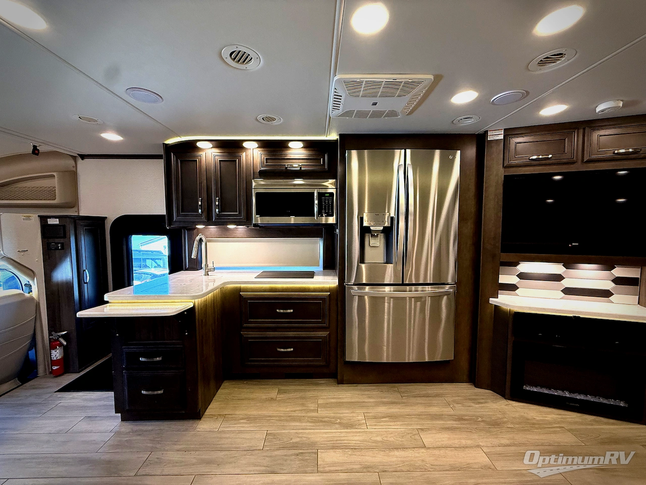 2023 Entegra ACCOLADE XL 37K Photo 15