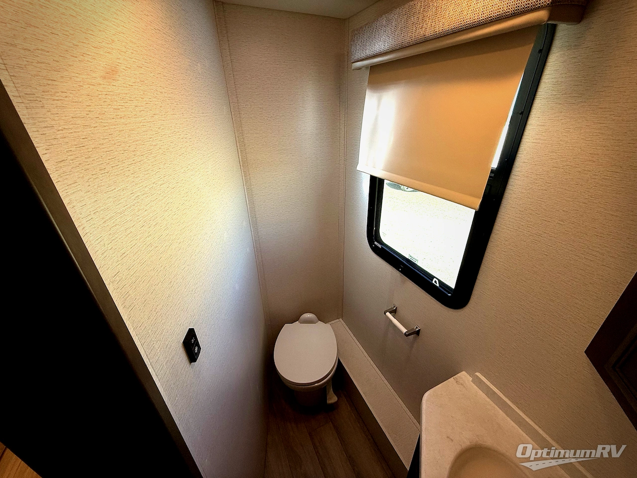 2023 Entegra ACCOLADE XL 37K Photo 23