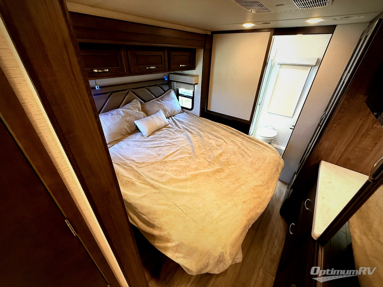 2023 Entegra ACCOLADE XL 37K Photo 26