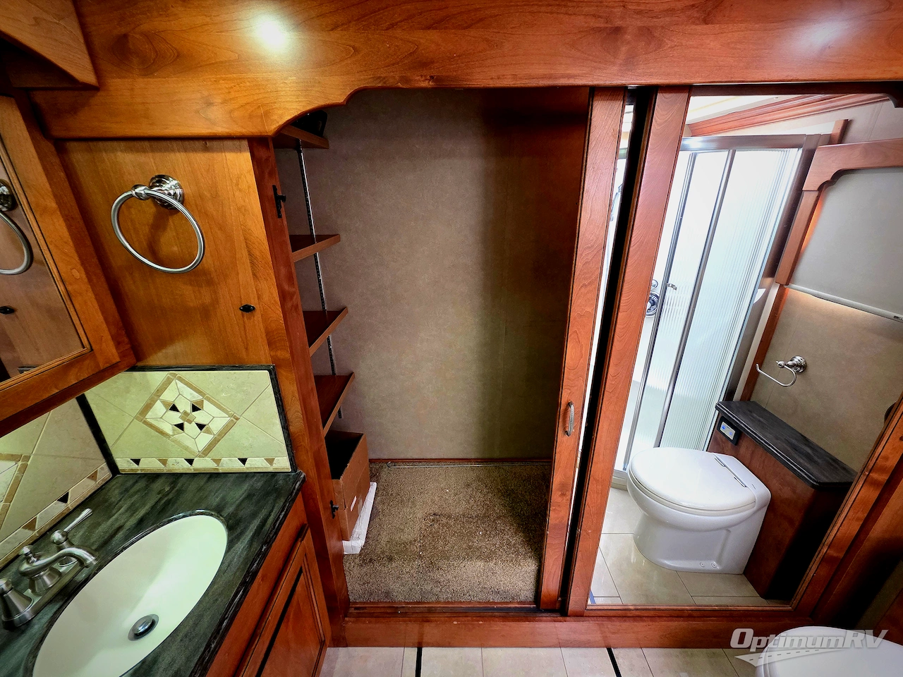 2013 Monaco Diplomat 43DFT Photo 20