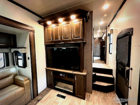2019 Heartland ElkRidge 37RK RV Photo 3